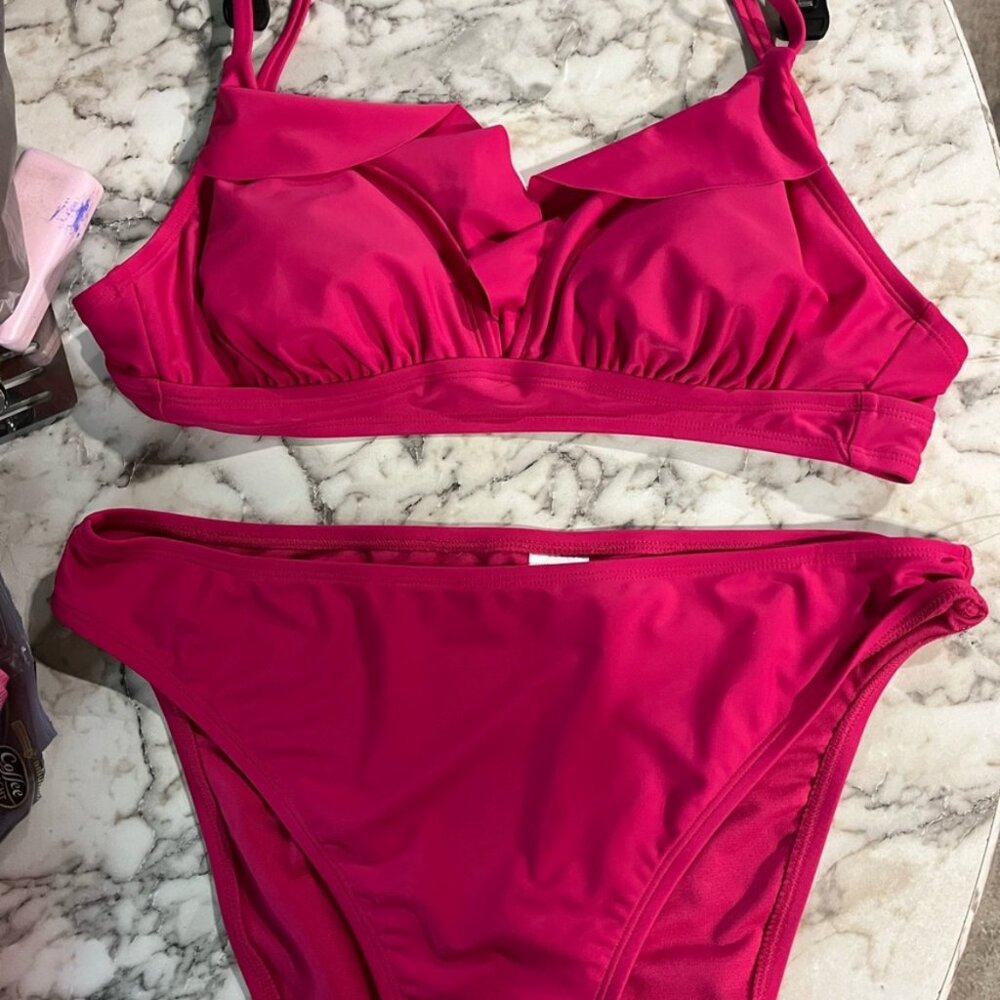HOT PINK BIKINI SET - Picture 2 of 4